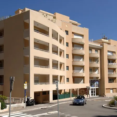 Apartahotel Odalys Les Jardins D'elisa